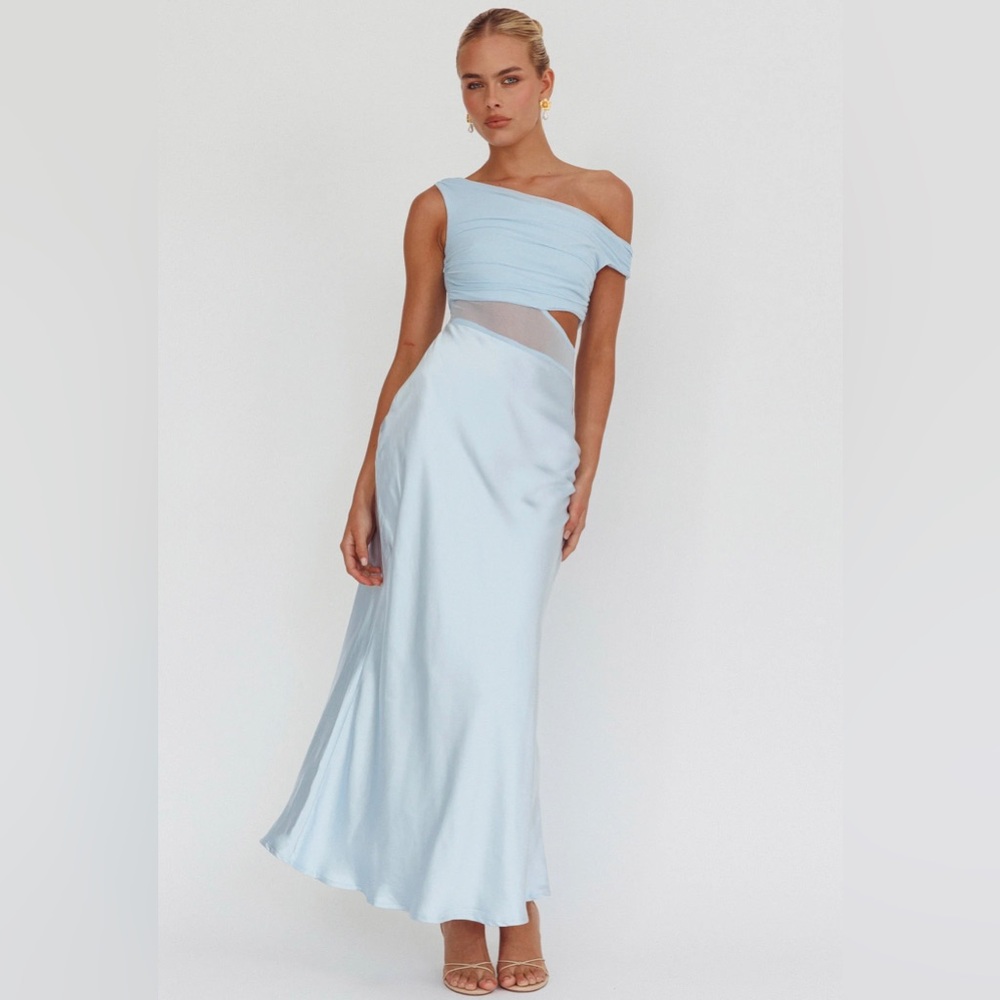 Elegant Light Blue One-Shoulder Dress